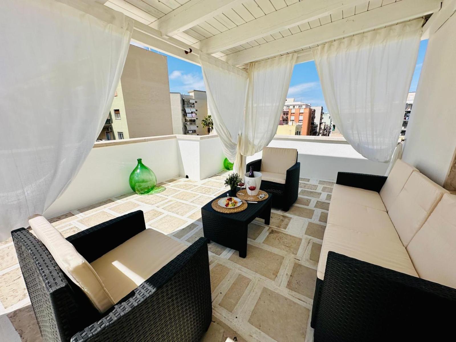 Palazzo Malerba Hotel Monopoli Luaran gambar
